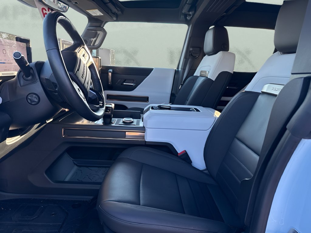 Used 2024 GMC Hummer EV 3X AWD/4WD image 9