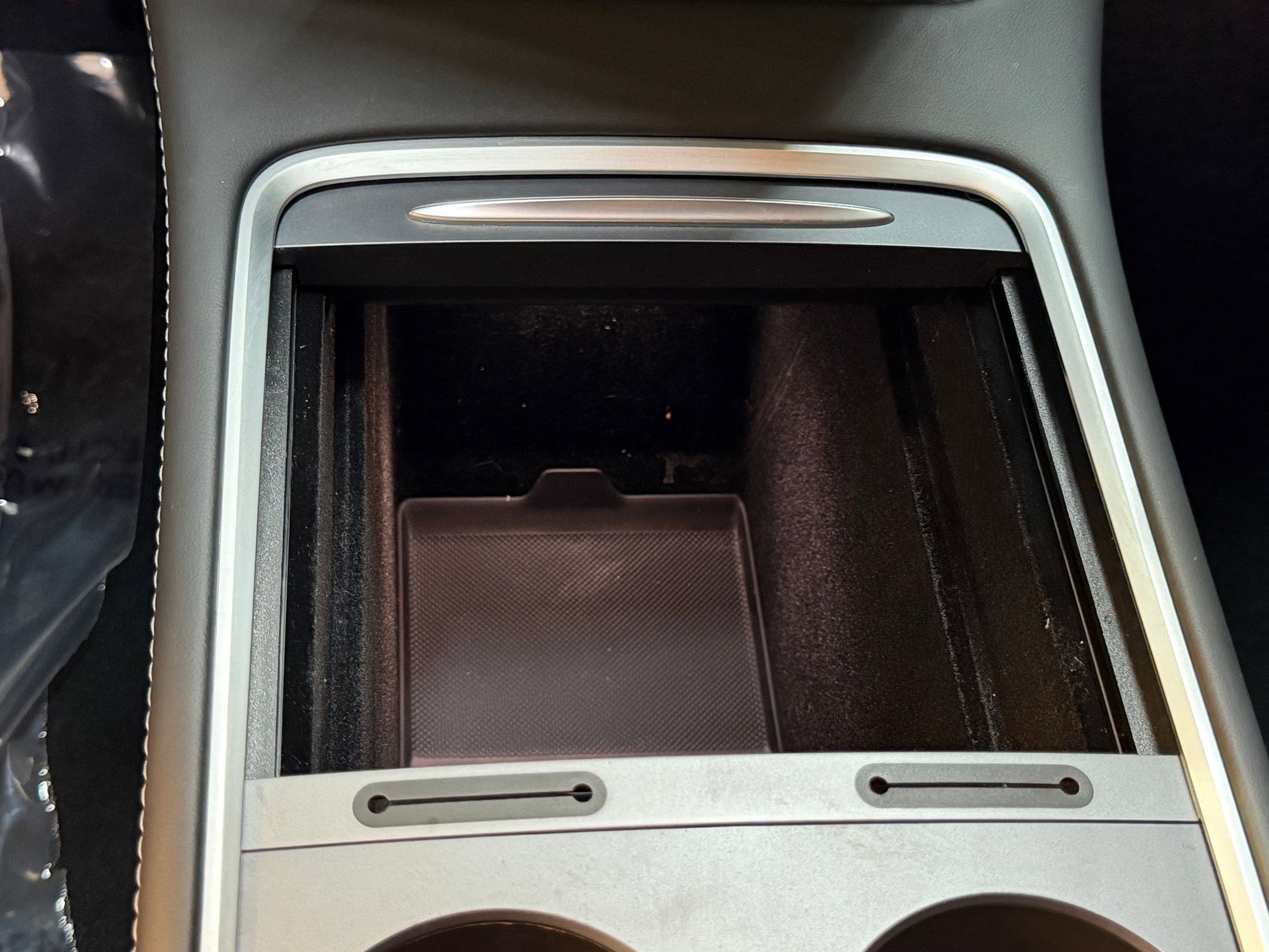 Used 2023 Tesla Model Y Long Range AWD/4WD image 32