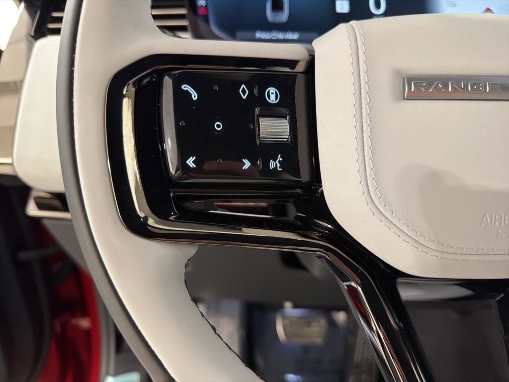 New 2026 Land Rover Range Rover Sport Dynamic SE image 12