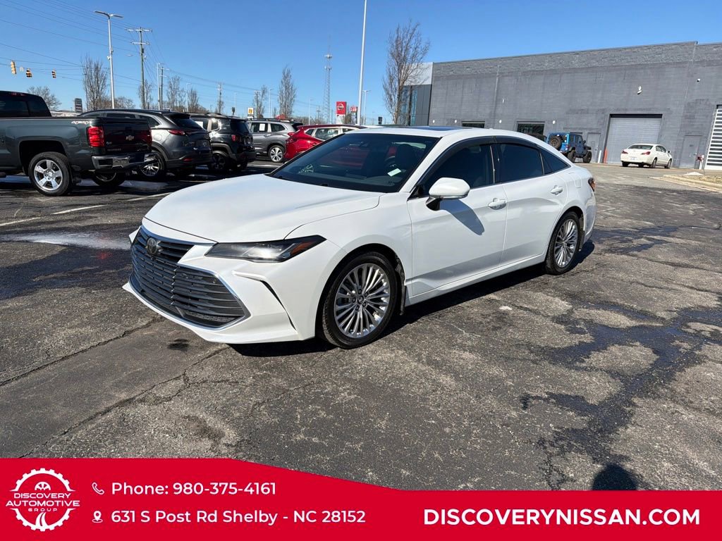 Used 2020 Toyota Avalon Limited video 2