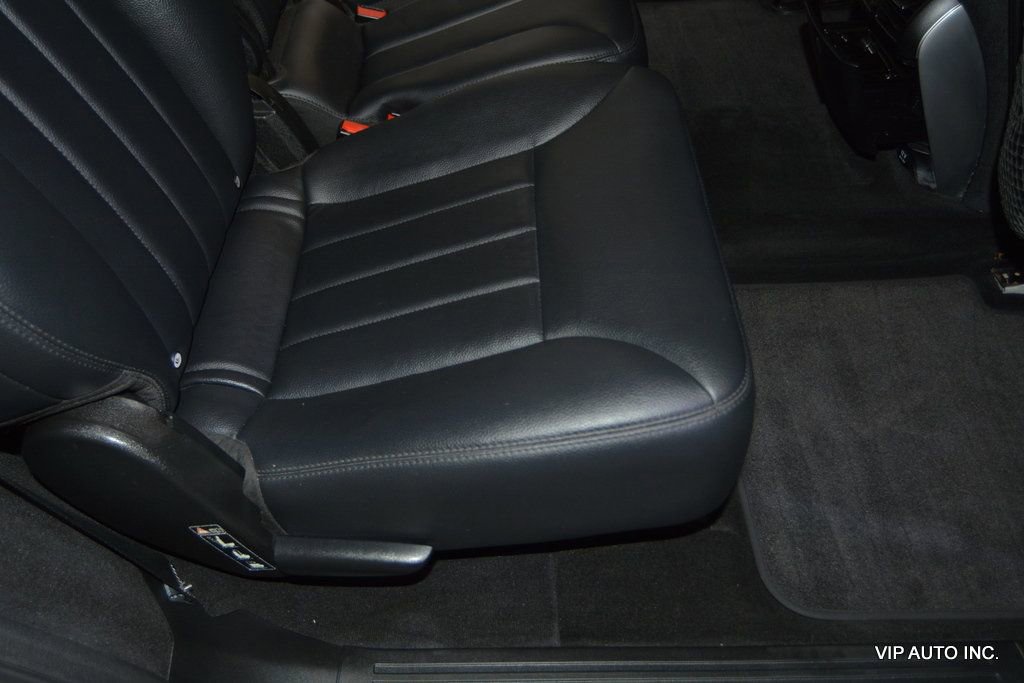 Used 2009 Mercedes-Benz R 320 BlueTEC 4MATIC image 28