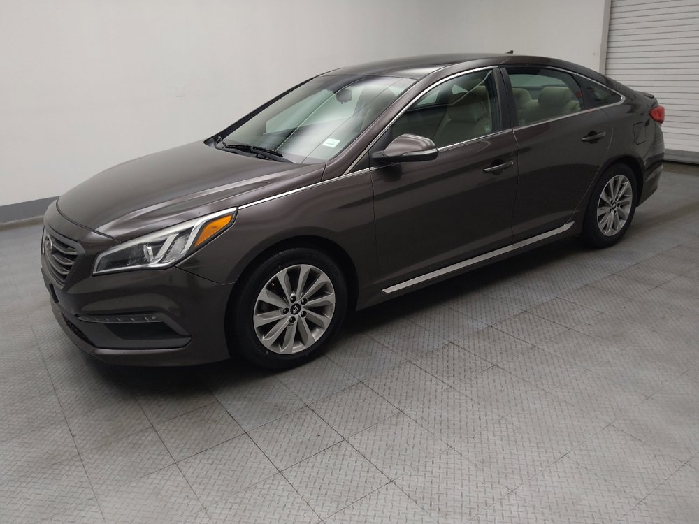 Used 2017 Hyundai Sonata Sport image 2
