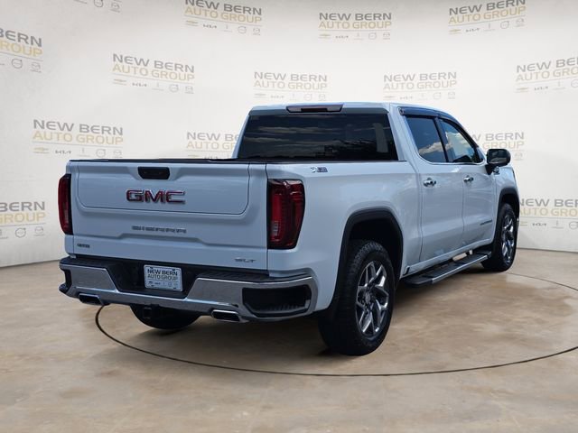 Used 2022 GMC Sierra 1500 SLT w/ SLT Convenience Package AWD/4WD image 5