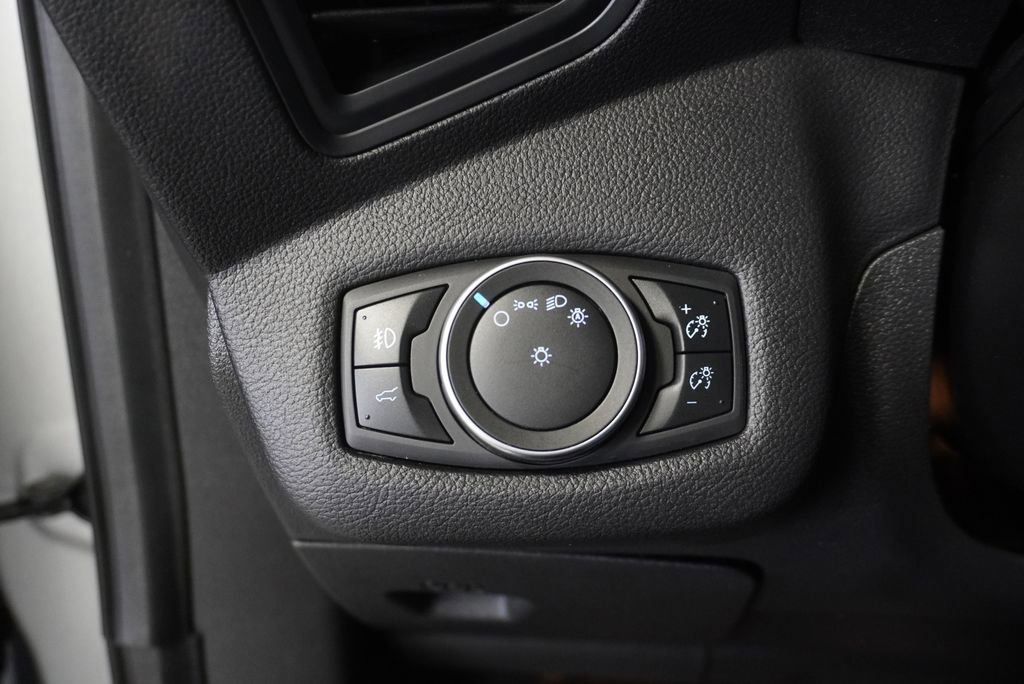 Used 2019 Ford Escape SEL image 27