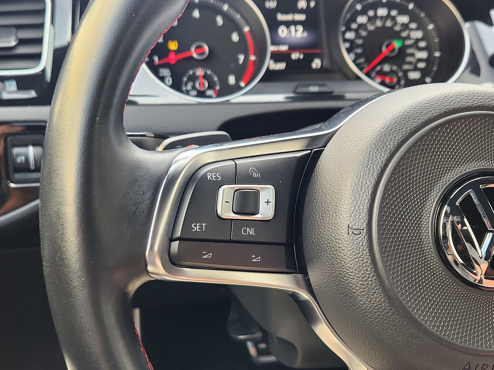 Used 2018 Volkswagen GTI S image 32