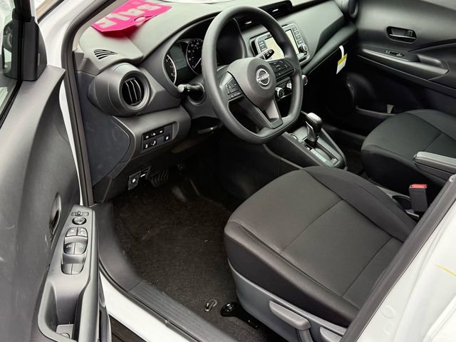 New 2025 Nissan Kicks Play S FWD image 9