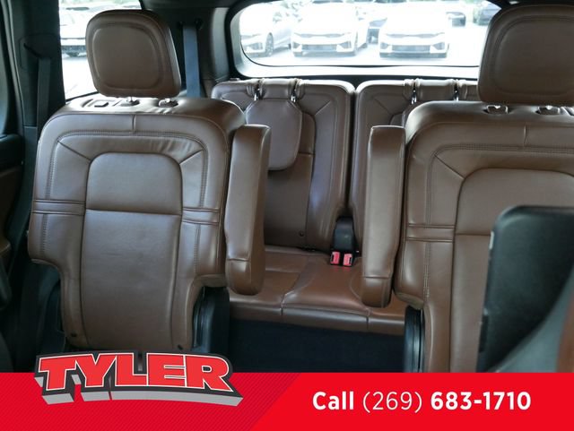 Used 2021 Lincoln Aviator Grand Touring w/ Equipment Group 302A AWD/4WD image 38
