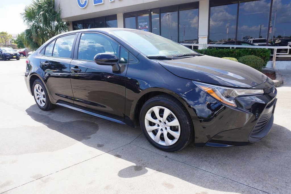Used 2023 Toyota Corolla LE