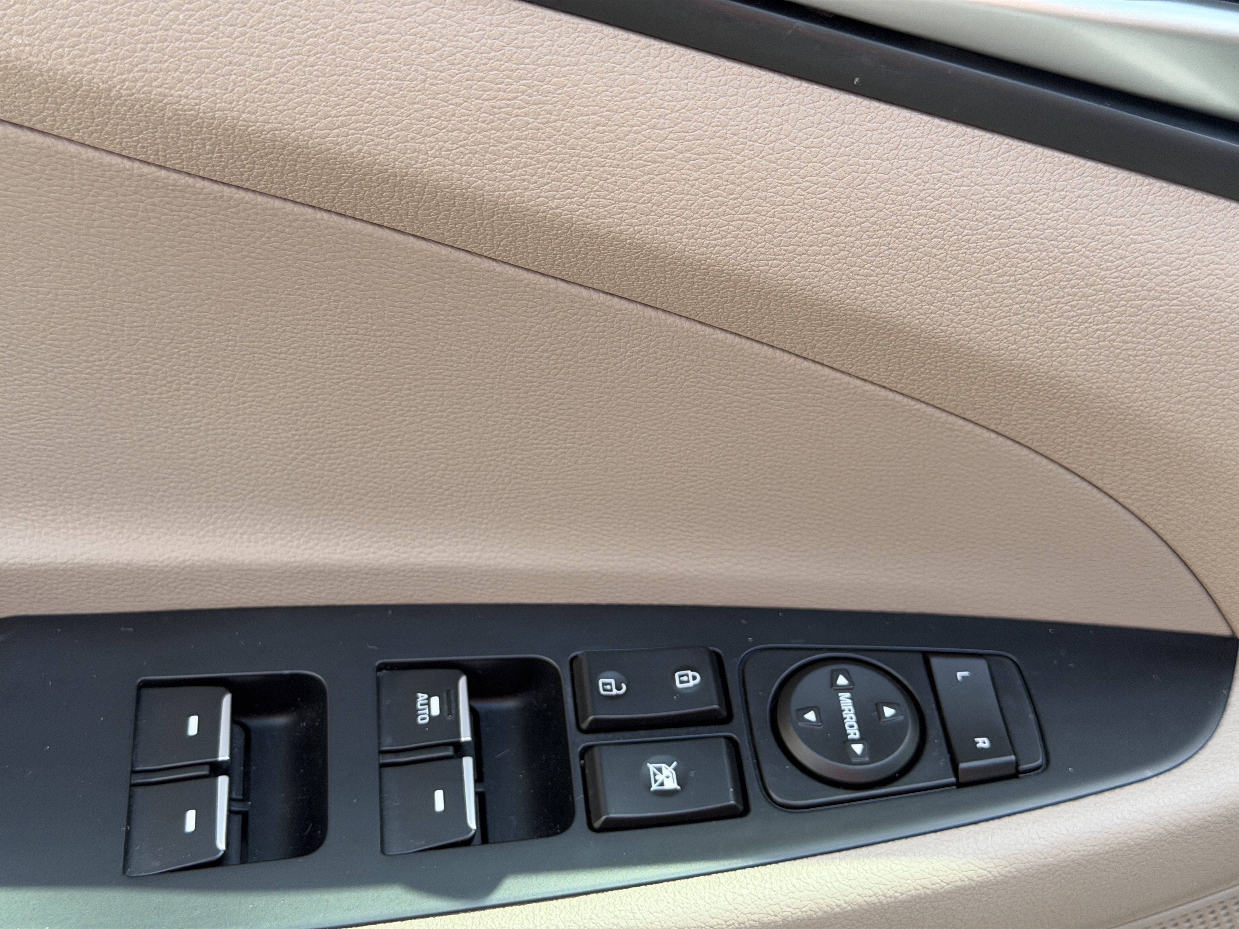 Used 2019 Hyundai Tucson Ultimate FWD image 18