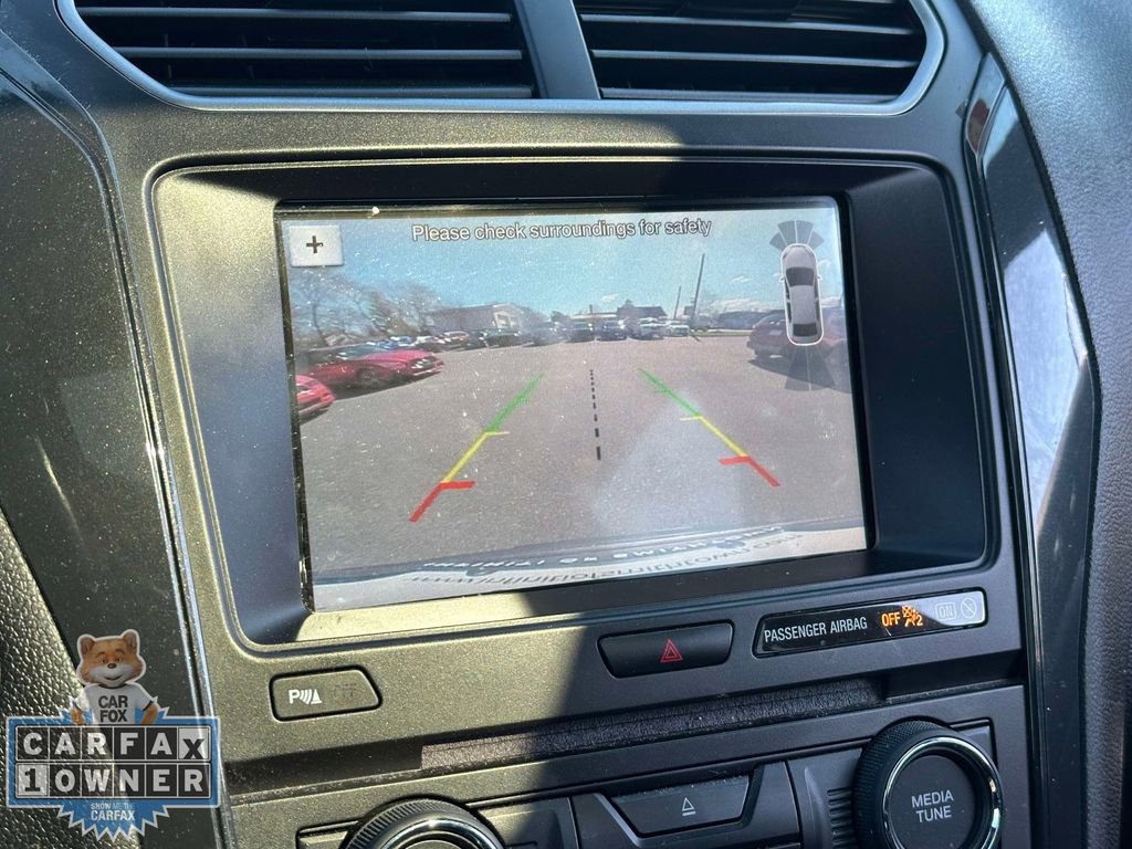 Used 2018 Ford Explorer XLT w/ Equipment Group 202A image 29