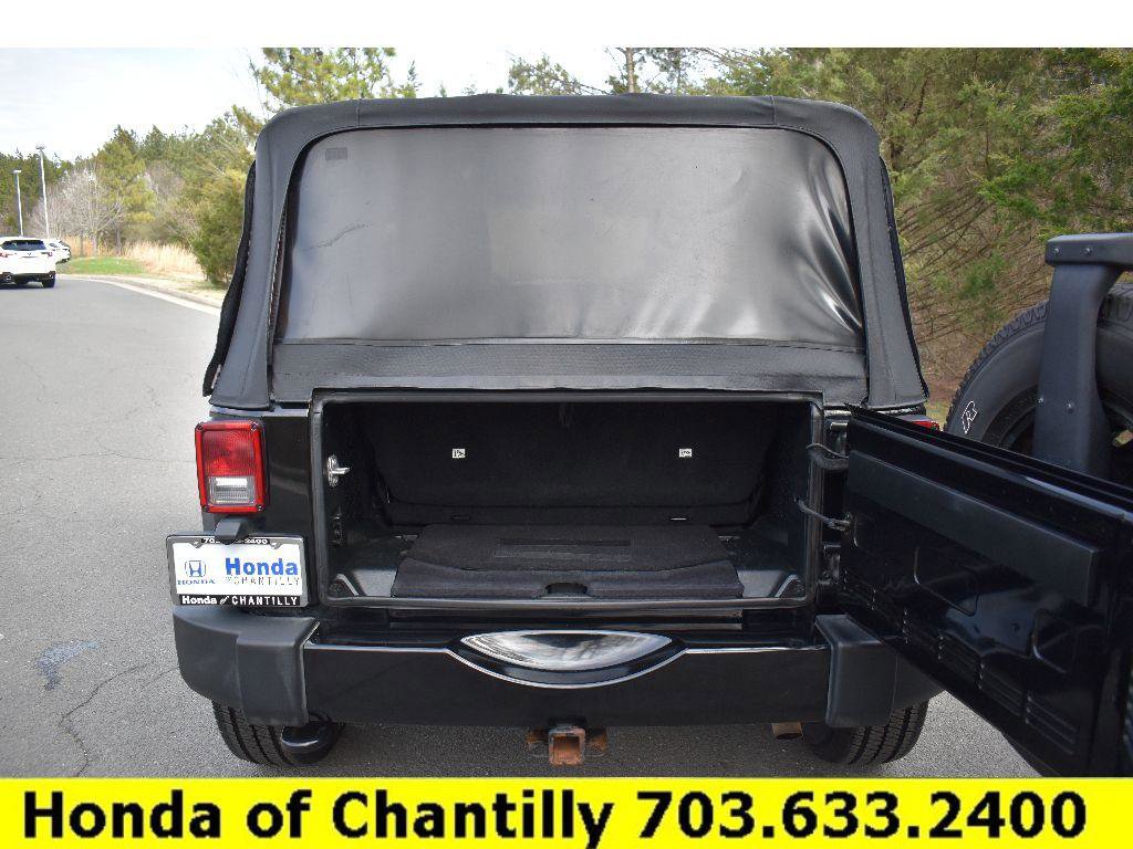 Used 2017 Jeep Wrangler Sport image 23