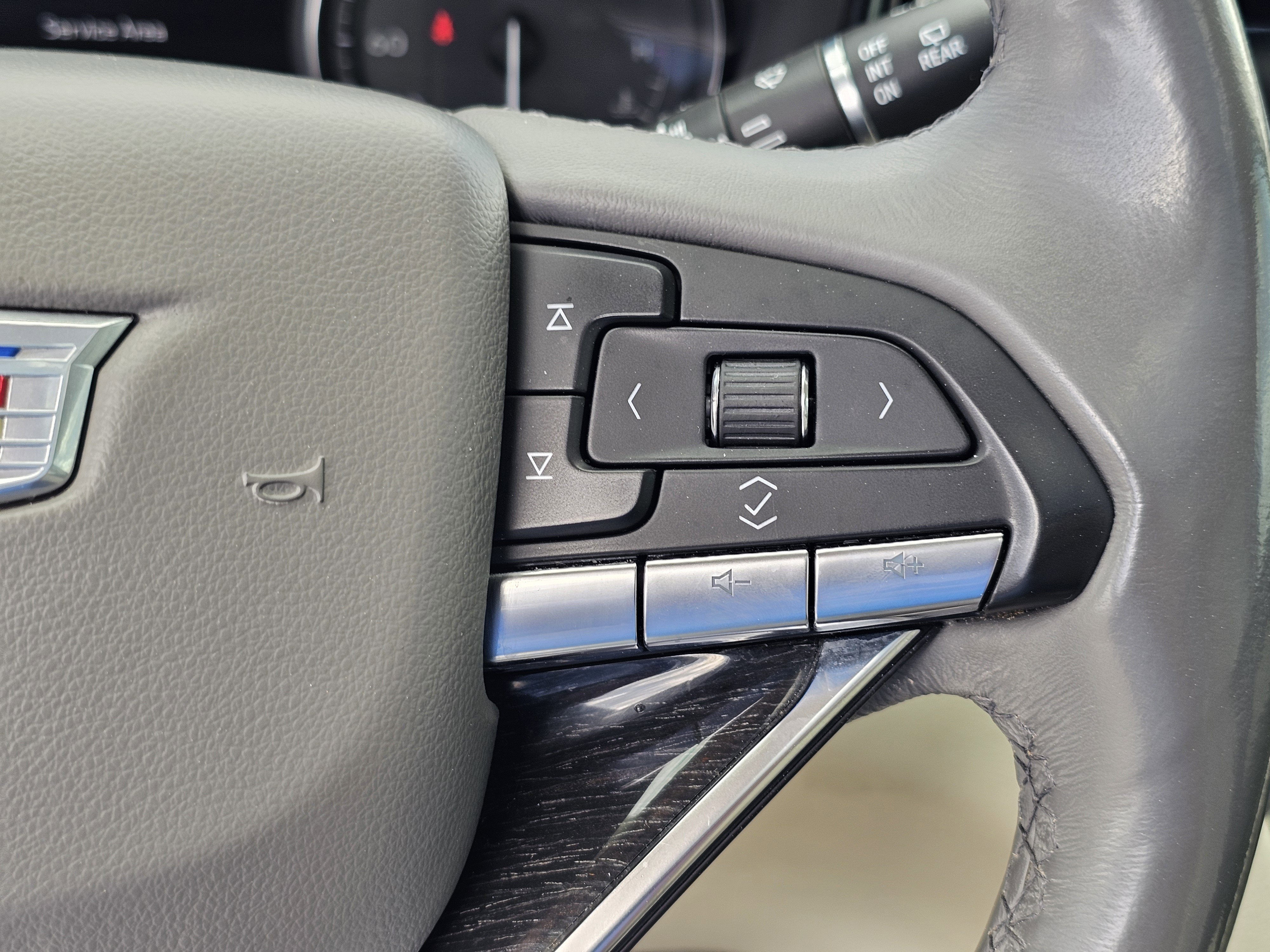 Used 2022 Cadillac XT6 Premium Luxury w/ Technology Package image 20