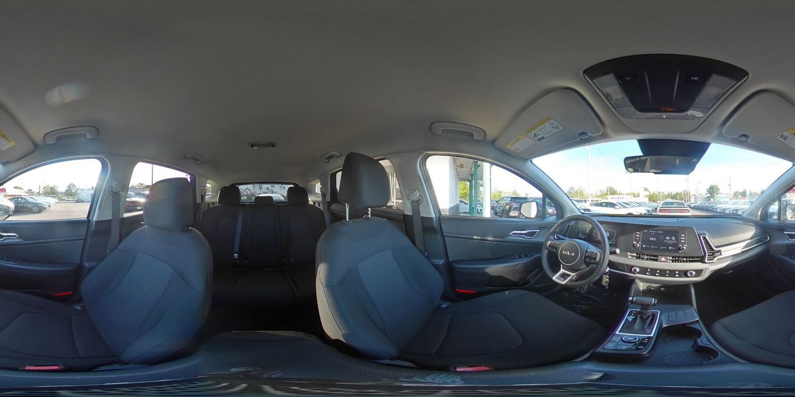 Used 2025 Kia Sportage LX image 41