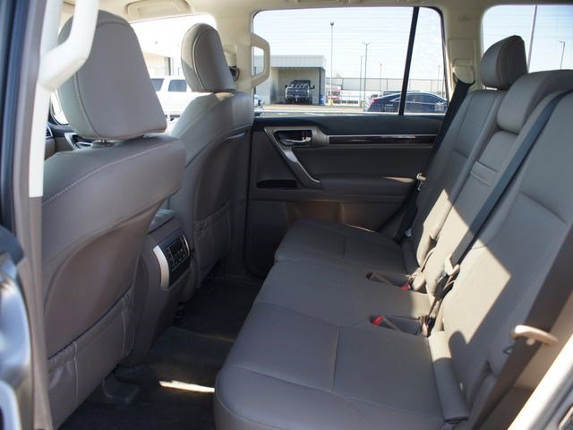 Used 2019 Lexus GX 460 Premium image 16