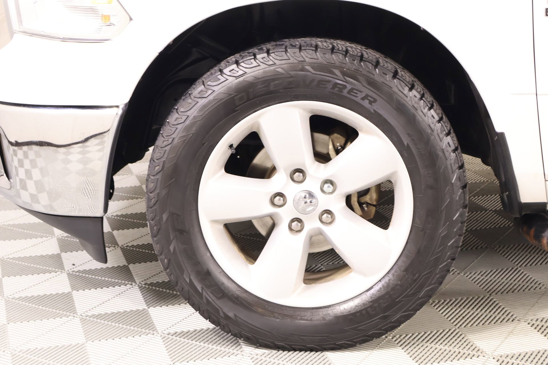 Used 2022 RAM 1500 Tradesman w/ Tradesman SXT Package RWD image 15