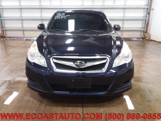 Used 2010 Subaru Legacy 2.5i Premium image 7