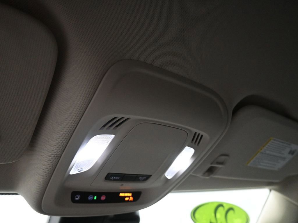 Used 2022 Buick Envision Preferred image 37