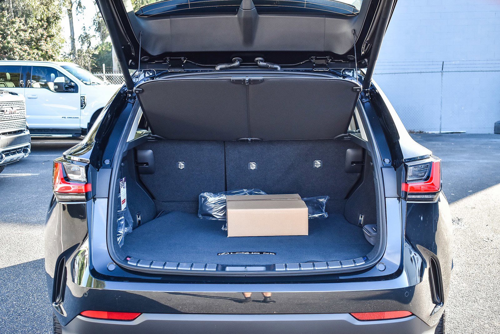 New 2026 Lexus NX 450h+ AWD w/ Accessory Package (Z1) image 25