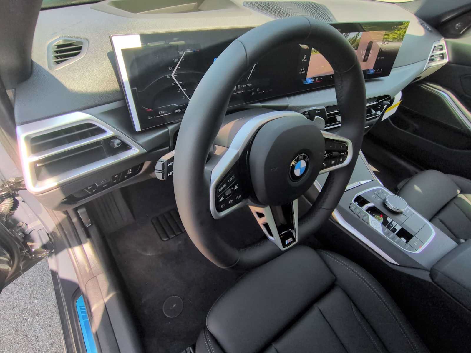 New 2026 BMW 330i xDrive Sedan w/ M Sport Package AWD/4WD image 10