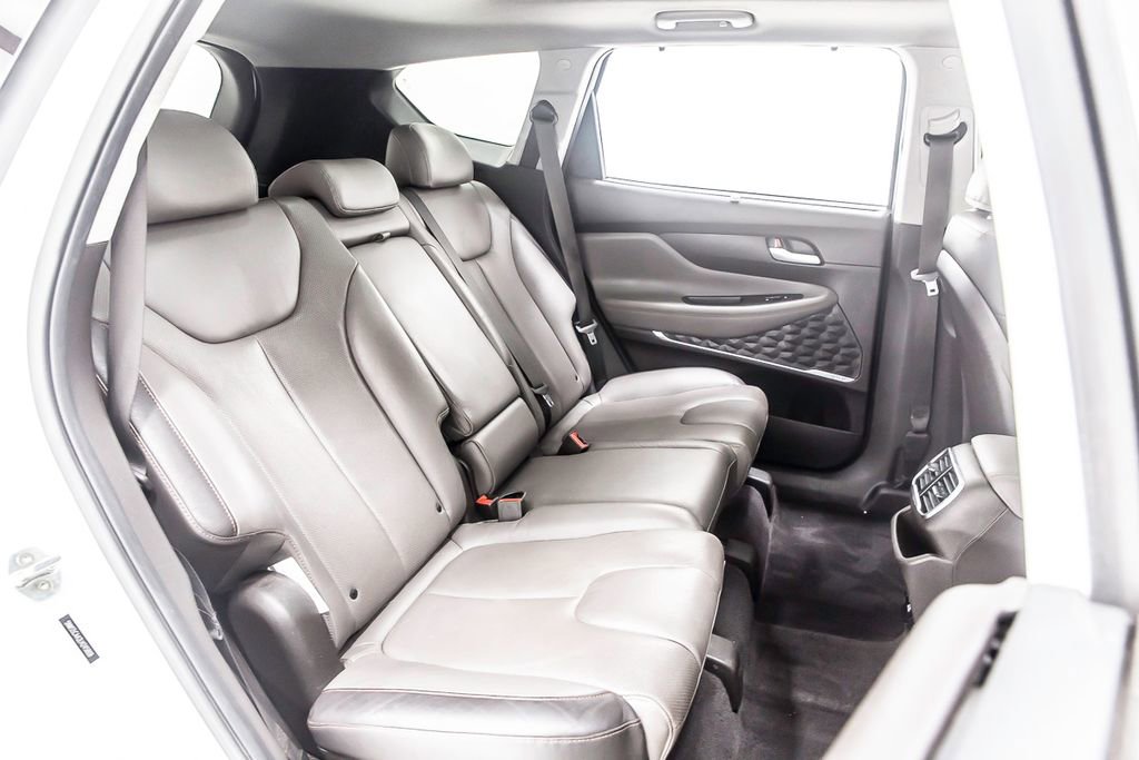 Used 2020 Hyundai Santa Fe Limited image 33