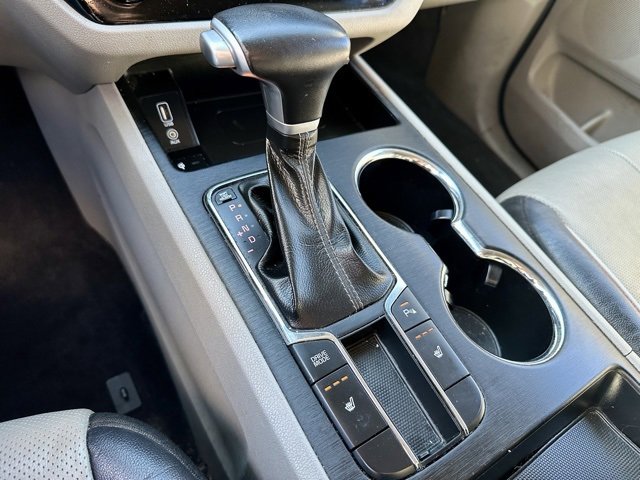 Used 2020 Kia Sedona EX image 29