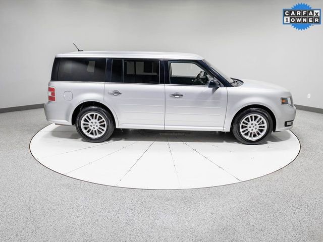 Used 2019 Ford Flex SEL image 30