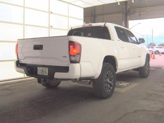 Used 2020 Toyota Tacoma SR5 w/ Technology Package AWD/4WD image 15