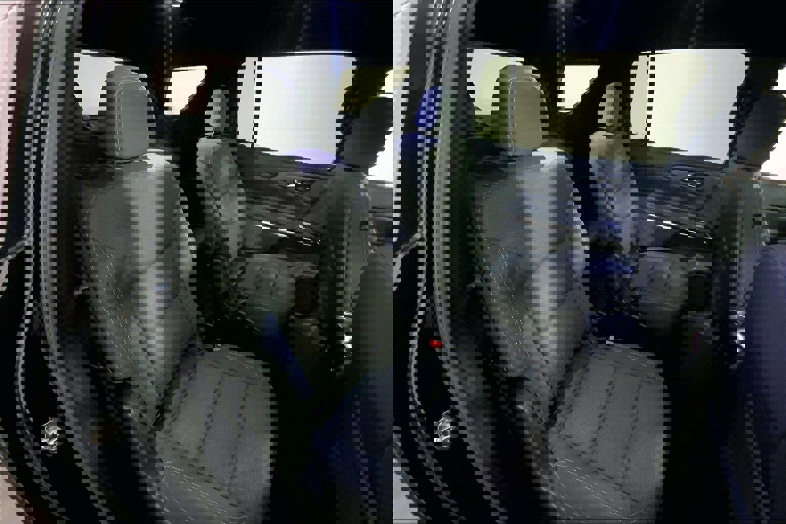 Used 2024 Chevrolet Traverse LT image 23