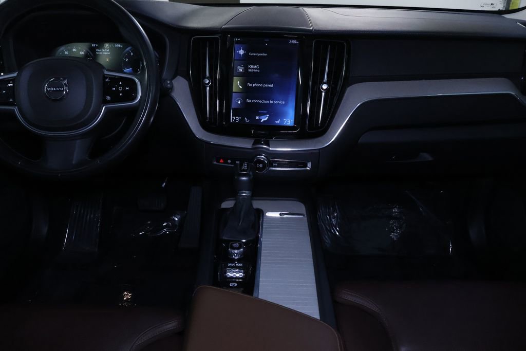 Used 2018 Volvo XC60 T6 Inscription w/ Convenience Package image 21