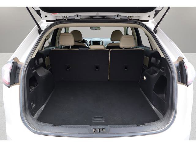 Used 2017 Ford Edge SEL w/ Equipment Group 201A image 27