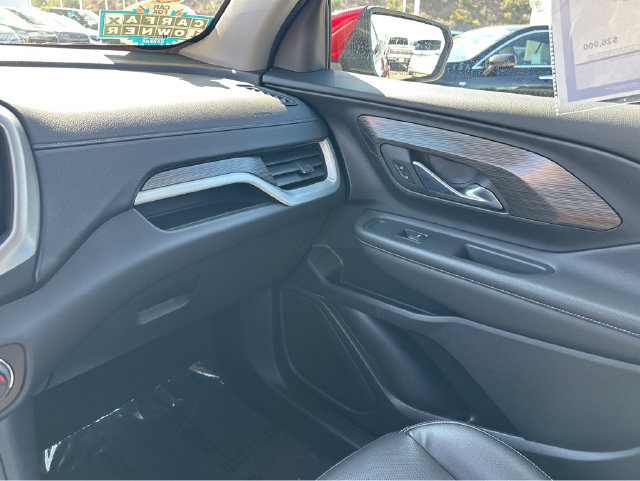 Certified 2023 GMC Terrain SLT FWD image 8