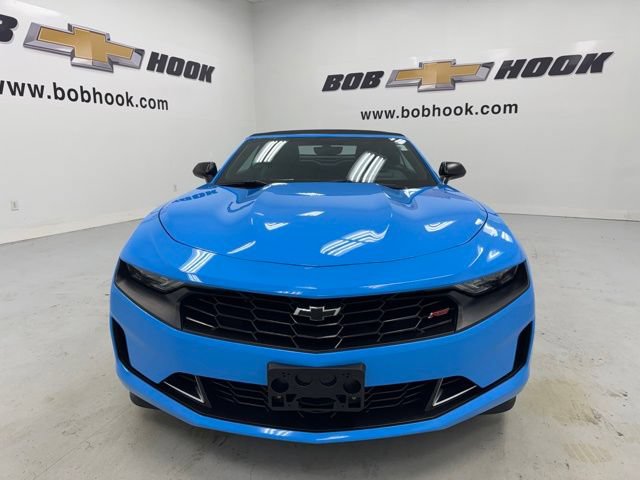 Used 2023 Chevrolet Camaro LT w/ RS Package RWD image 2