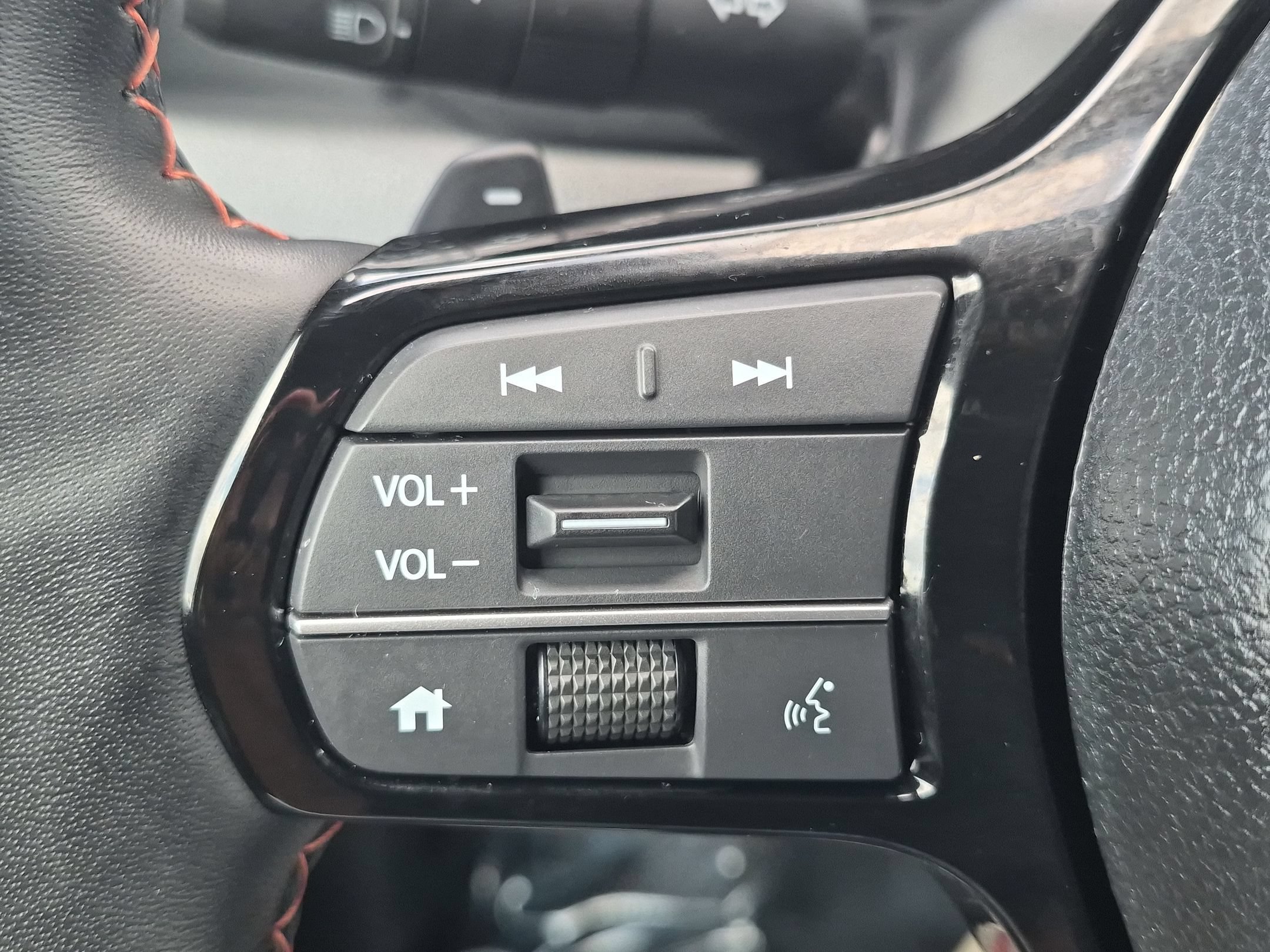 Certified 2025 Honda Pilot TrailSport image 14