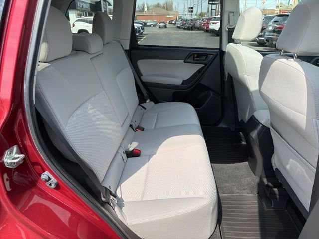 Used 2015 Subaru Forester 2.5i Premium image 17