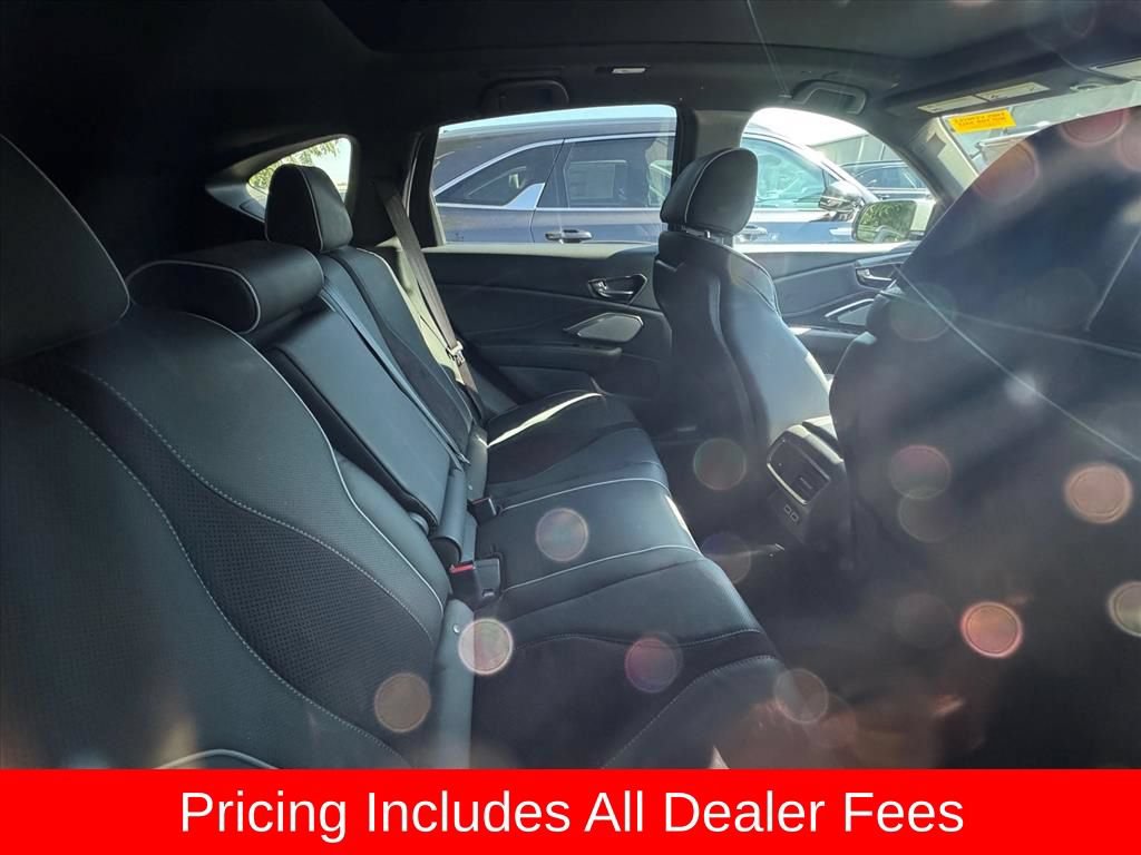 Used 2019 Acura RDX w/ Advance Package FWD image 4