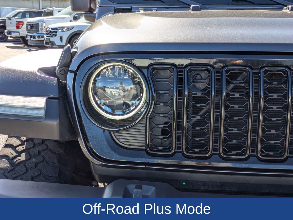 Used 2024 Jeep Wrangler Unlimited Sport AWD/4WD image 11