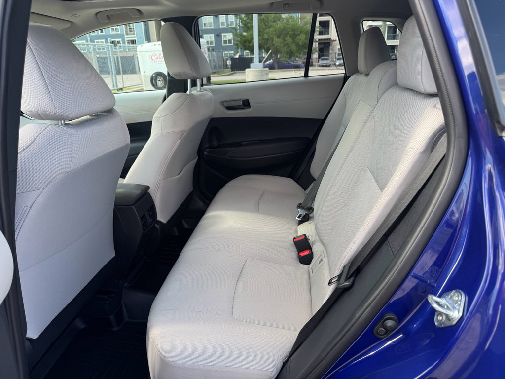 Used 2025 Toyota Corolla Cross LE w/ Moonroof Package FWD image 22