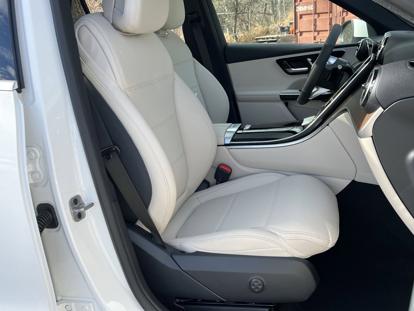 New 2026 Mercedes-Benz GLC 300 4MATIC image 26