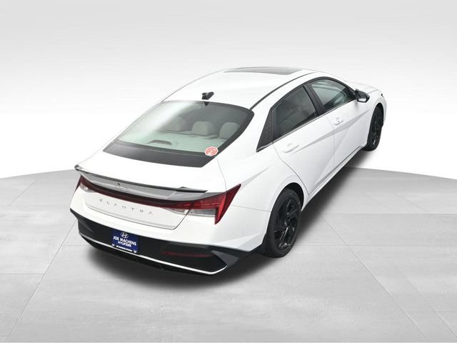 New 2026 Hyundai Elantra SEL Sport Premium FWD image 28