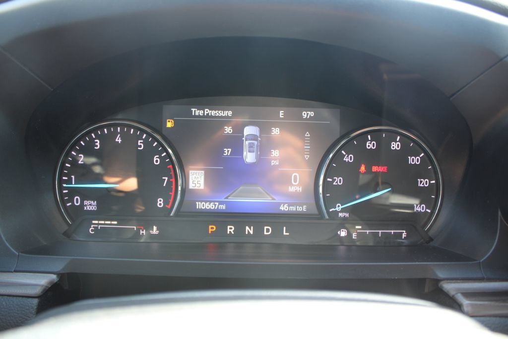 Used 2022 Ford Explorer Limited w/ Equipment Group 301A RWD image 38
