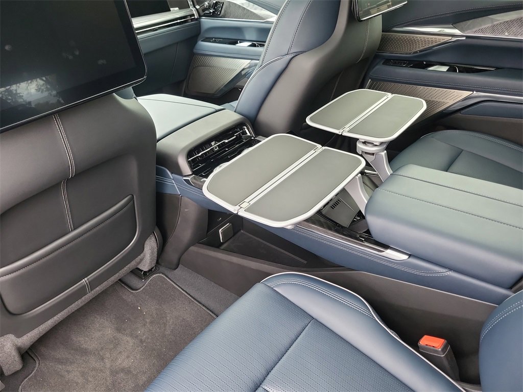 New 2025 Cadillac Escalade IQ Sport 2 image 29