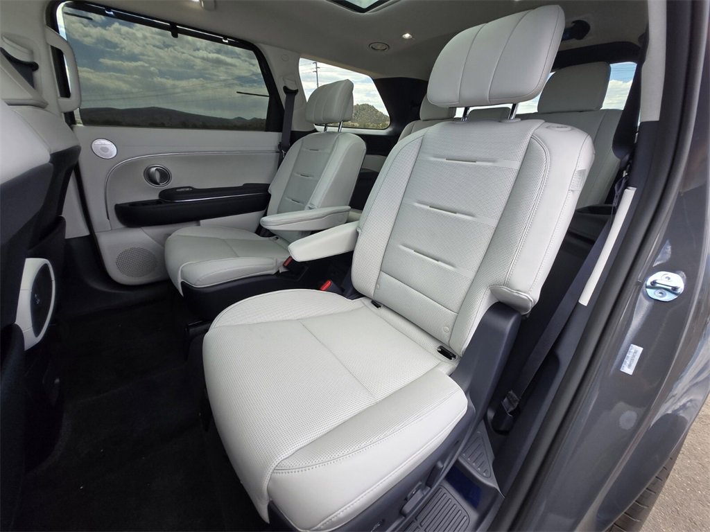 New 2026 Hyundai Palisade Calligraphy image 11