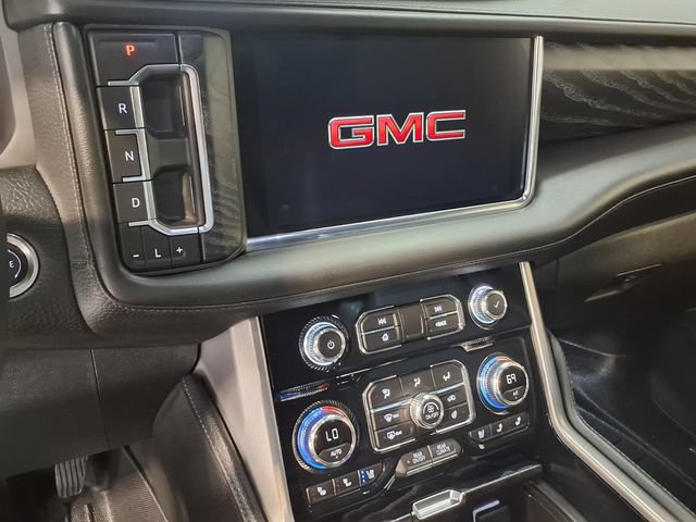 Used 2024 GMC Yukon Denali w/ Advanced Technology Package AWD/4WD image 11
