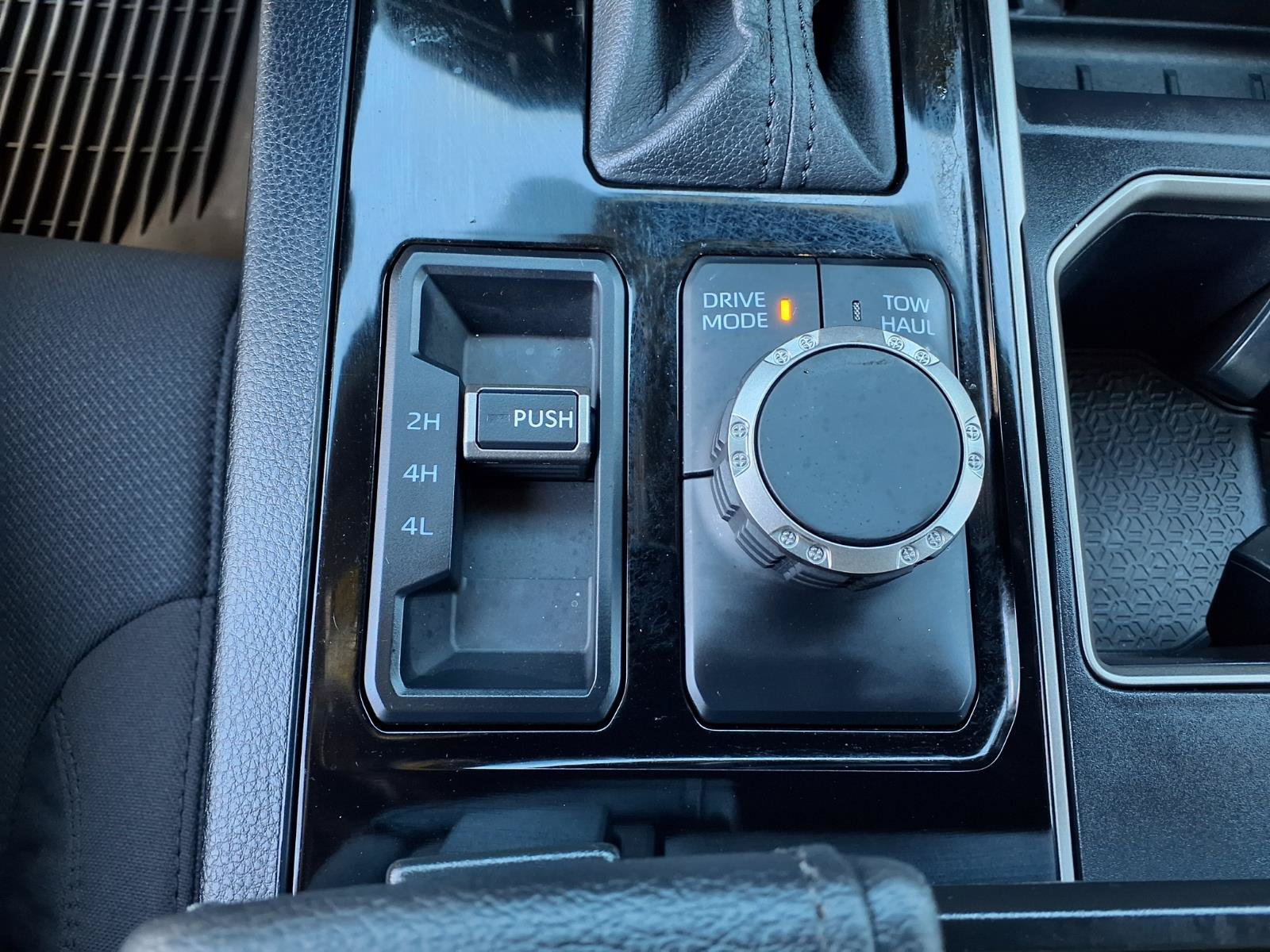 Used 2026 Toyota Tundra SR5 w/ SR5 Convenience Package AWD/4WD image 18