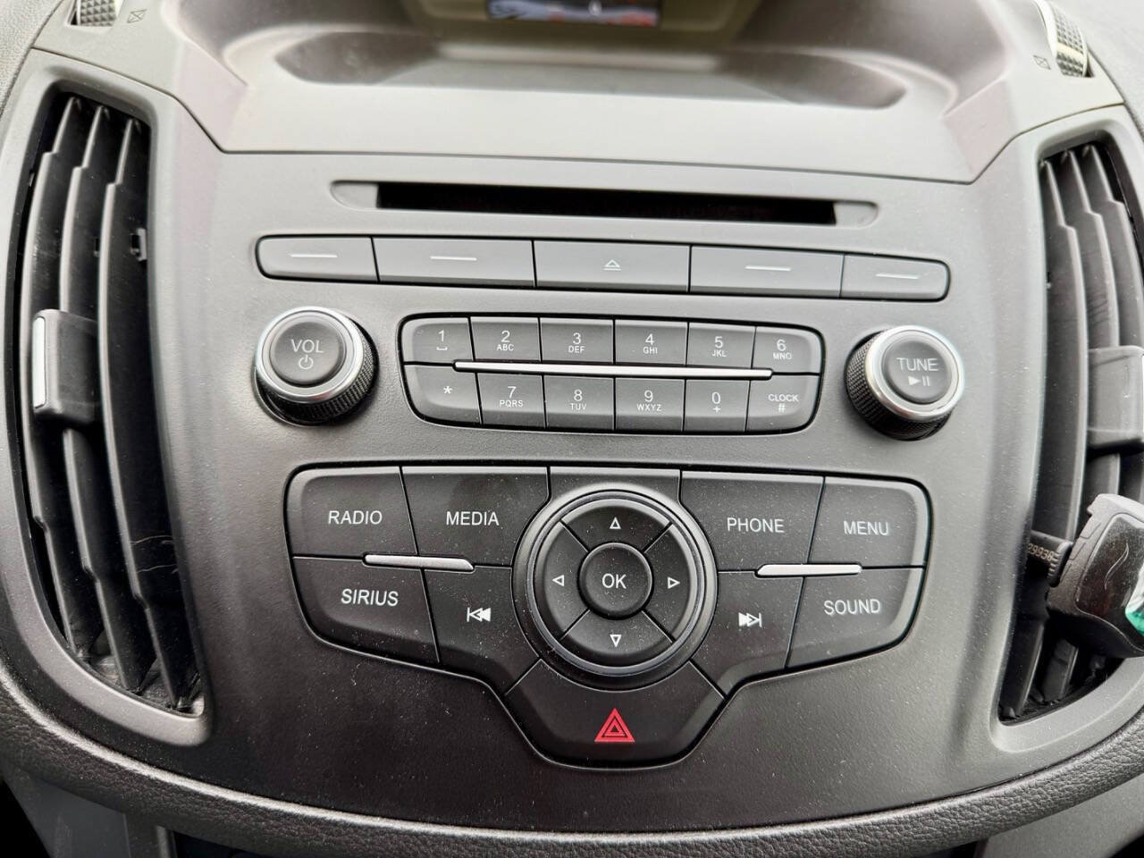 Used 2018 Ford Escape SE AWD/4WD image 34