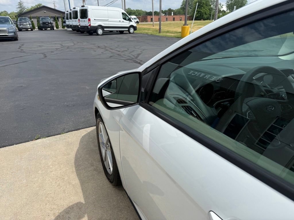 Used 2017 Ford Focus SE FWD image 20