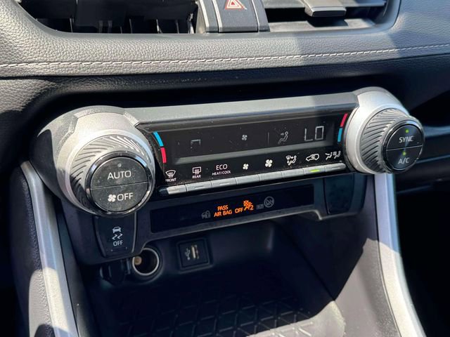 Certified 2025 Toyota RAV4 XLE AWD/4WD image 32