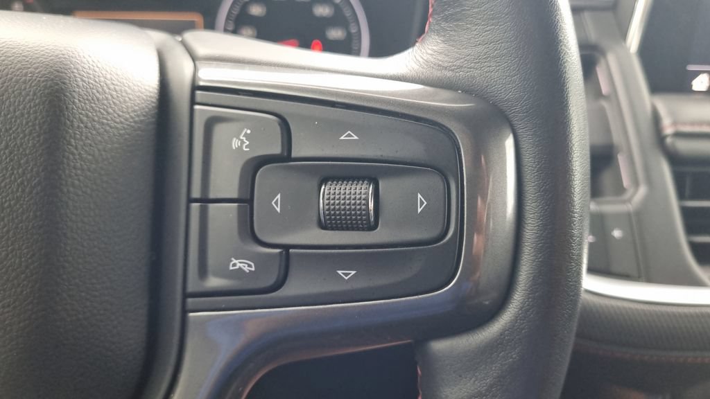 Used 2021 Chevrolet Tahoe RST w/ Luxury Package AWD/4WD image 25
