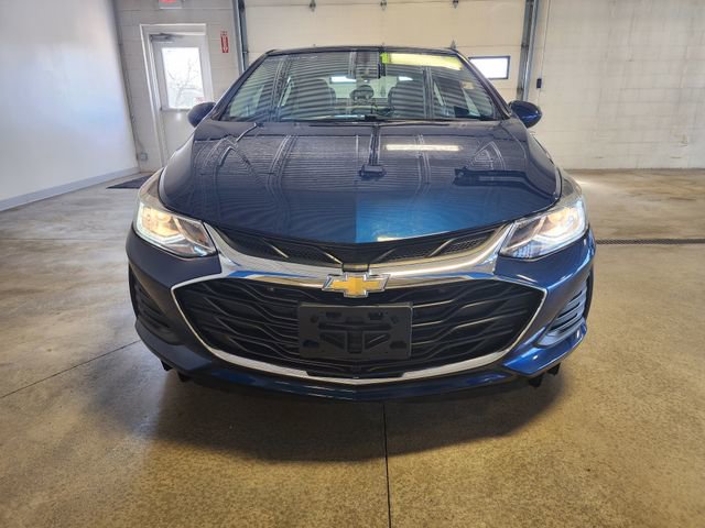 Certified 2019 Chevrolet Cruze LT w/ Sun And Sound Package image 7