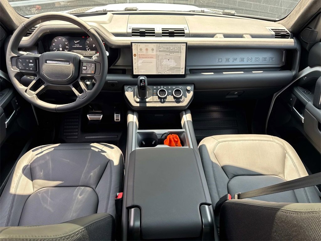 New 2025 Land Rover Defender 110 V8 image 15